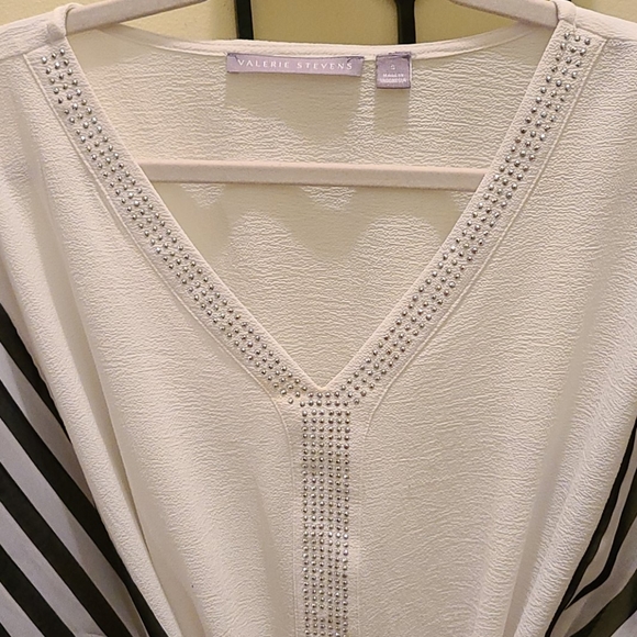 Valerie Stevens Top - Picture 2 of 6